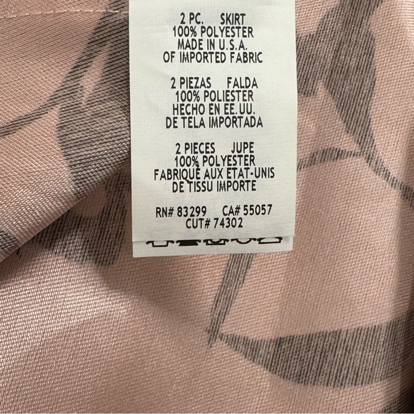 💕2PC CROP & A LINE MAXI FORMAL SET - Picture 13 of 14